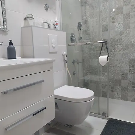 Alea Apartment&garage In The Heart Of